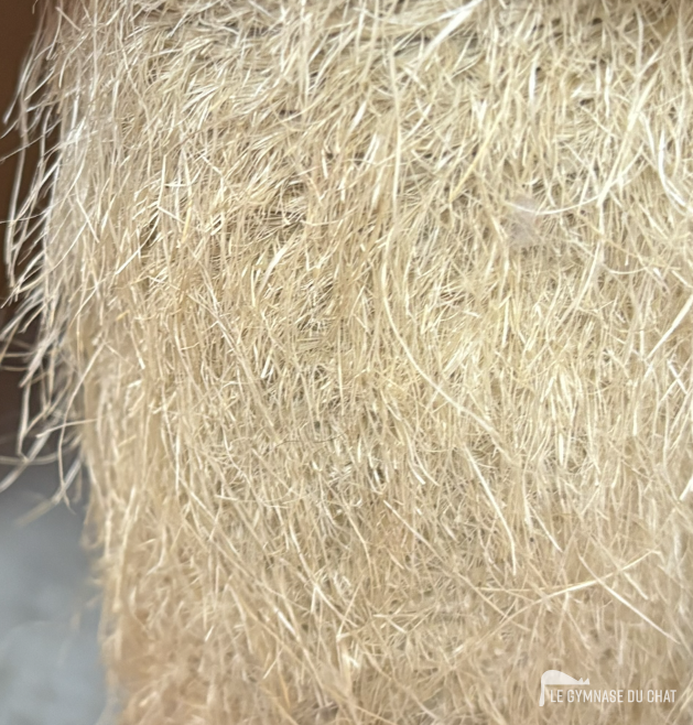 Ce que les industriels ne diront jamais — Arbre à chat fait main vs grande surface : ce que les industriels ne vous disent pas